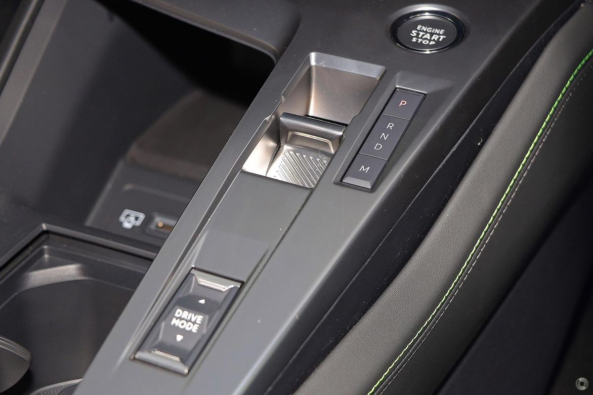 2025 Peugeot 308 GT Hybrid P51