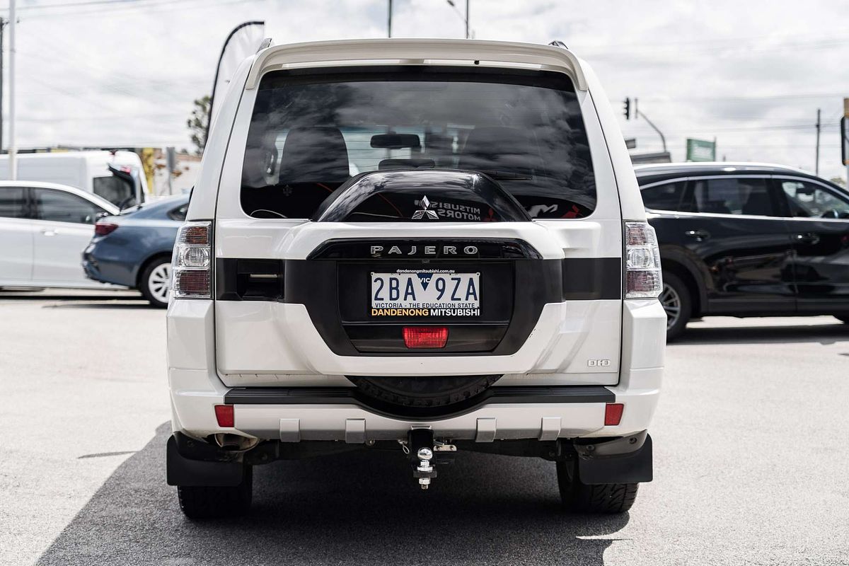 2018 Mitsubishi Pajero GLX NX