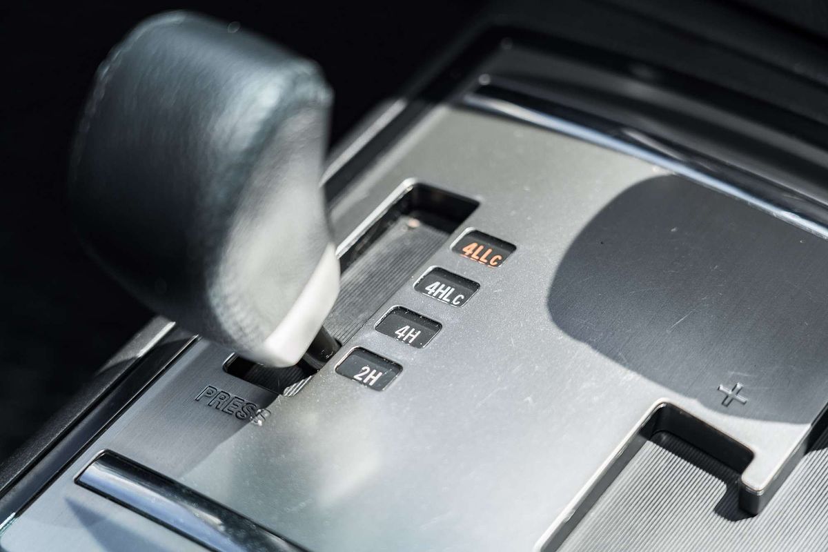 2018 Mitsubishi Pajero GLX NX