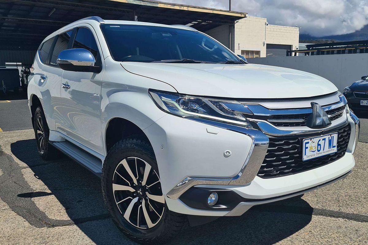 2016 Mitsubishi Pajero Sport Exceed QE