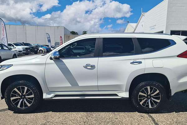 2016 Mitsubishi Pajero Sport Exceed QE