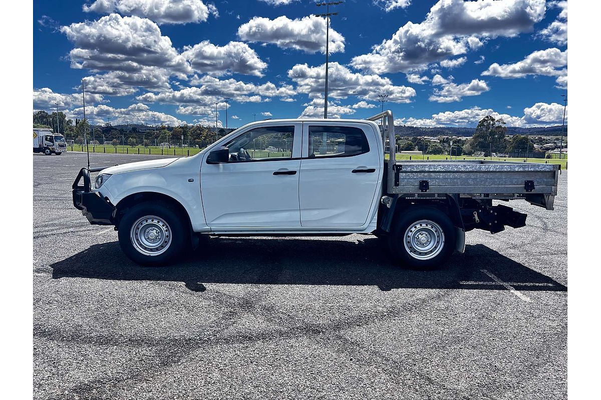 2022 Isuzu D-MAX SX 4X4