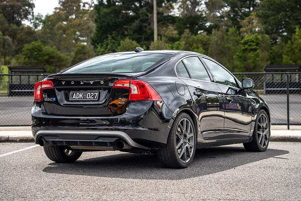 2013 Volvo S60 T6 R-Design
