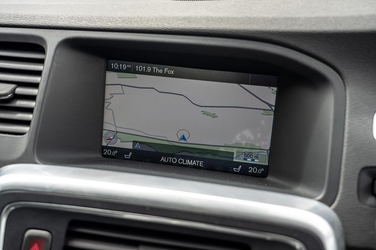 2013 Volvo S60 T6 R-Design