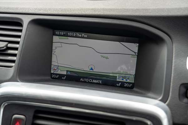 2013 Volvo S60 T6 R-Design