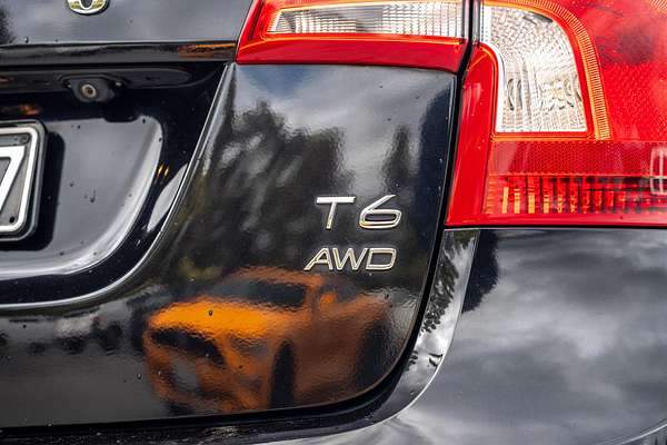 2013 Volvo S60 T6 R-Design