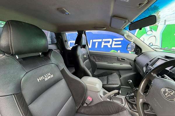 2010 Toyota Hilux SR KUN26R 4X4
