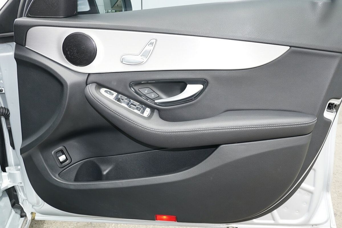 2020 Mercedes-Benz C-Class C200 W205