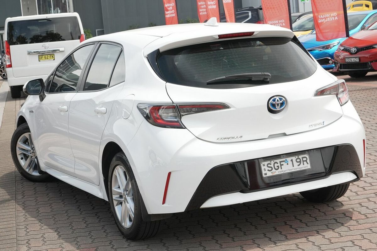 2018 Toyota Corolla Ascent Sport Hybrid ZWE211R