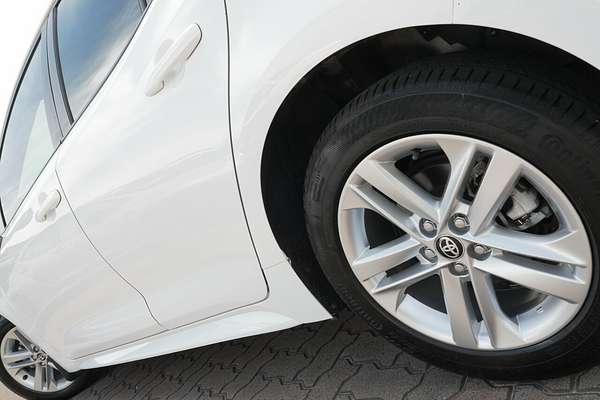 2018 Toyota Corolla Ascent Sport Hybrid ZWE211R