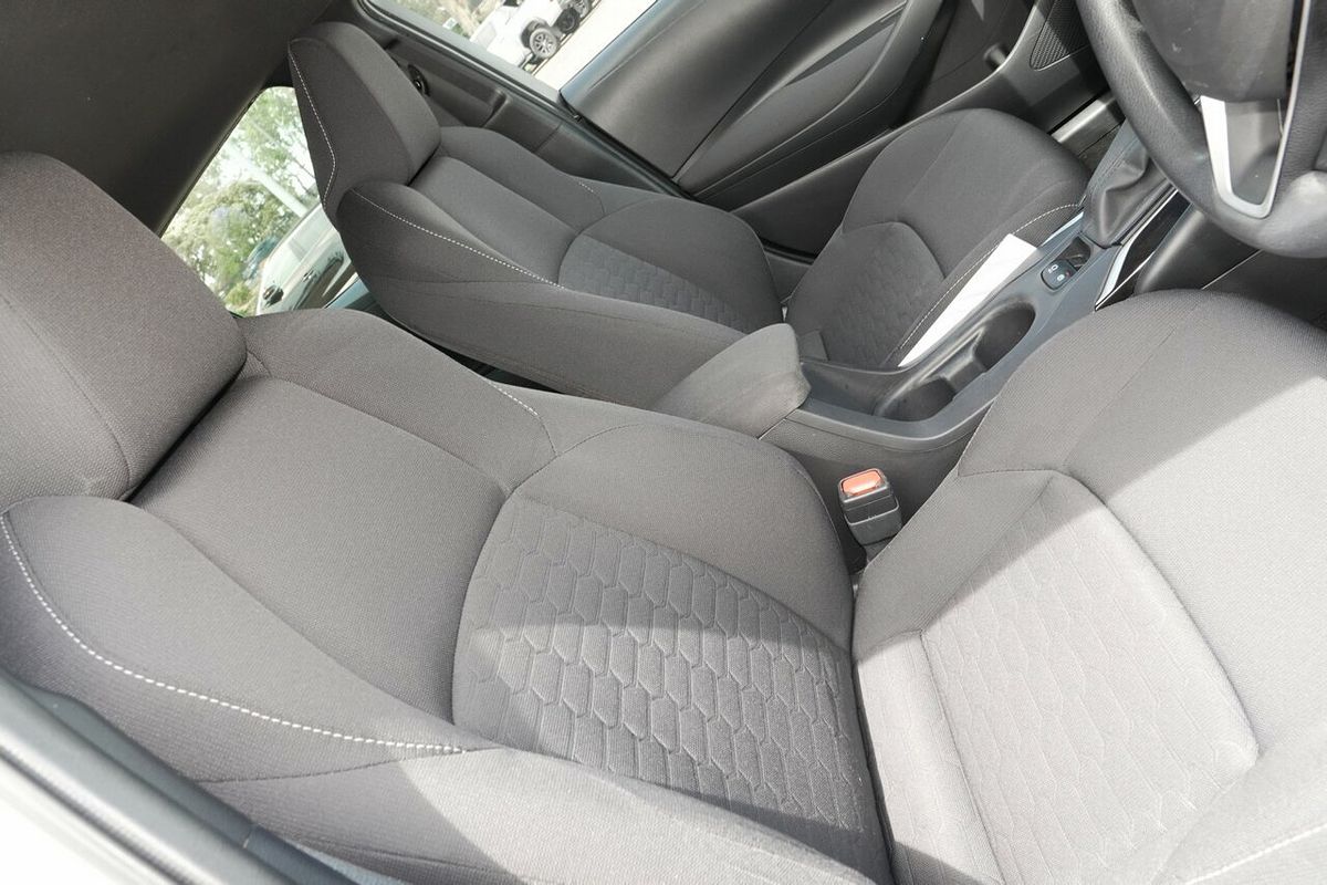 2018 Toyota Corolla Ascent Sport Hybrid ZWE211R