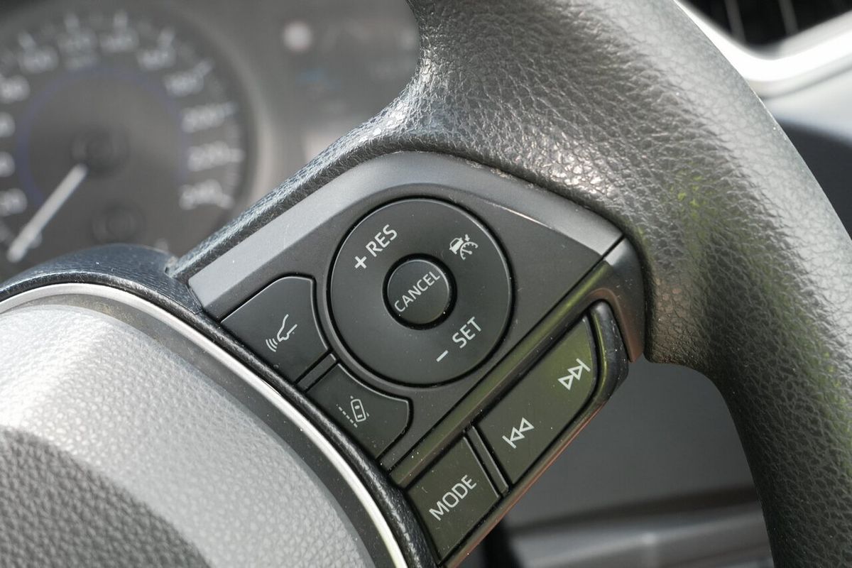 2018 Toyota Corolla Ascent Sport Hybrid ZWE211R