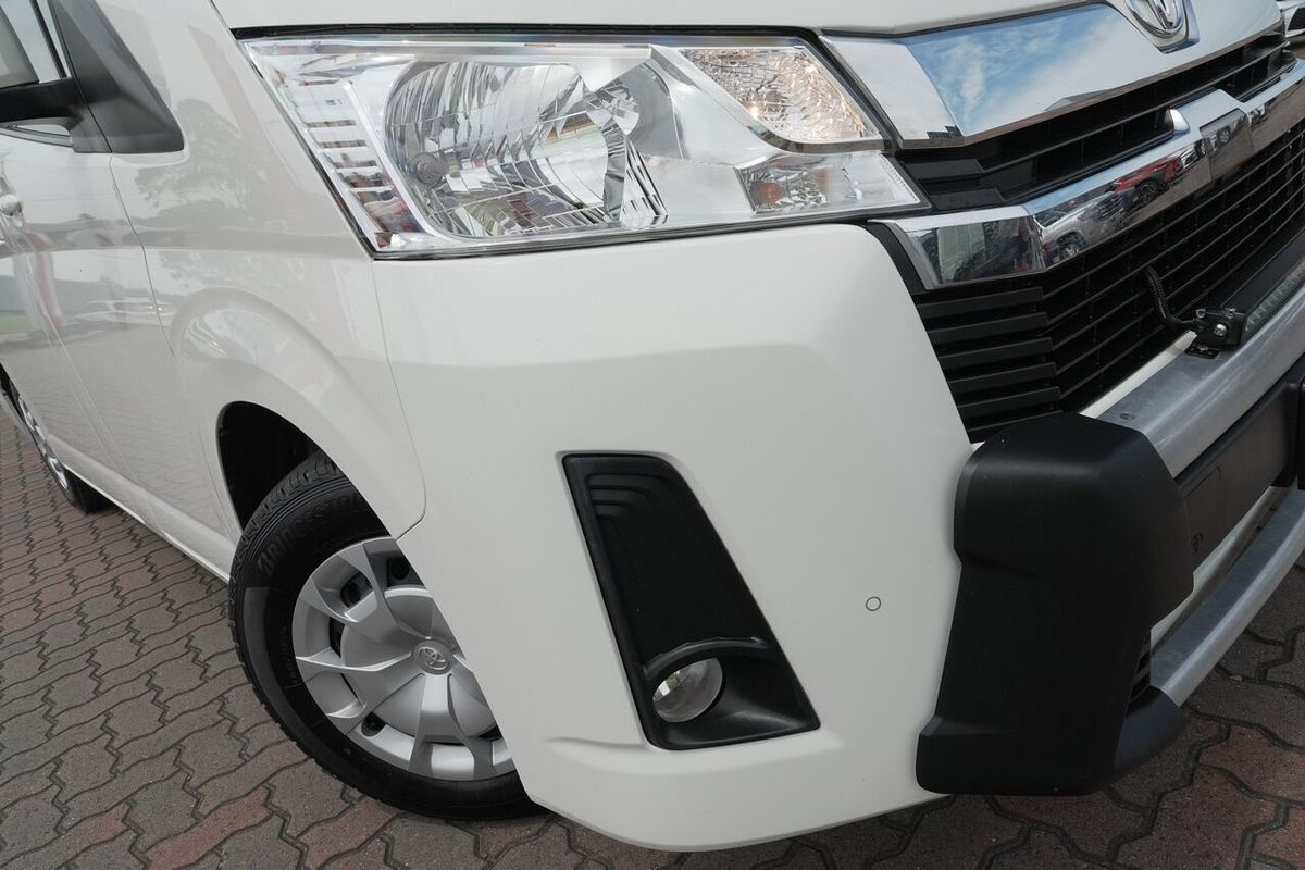2022 Toyota Hiace GDH300R LWB