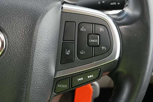 2022 Toyota Hiace GDH300R LWB