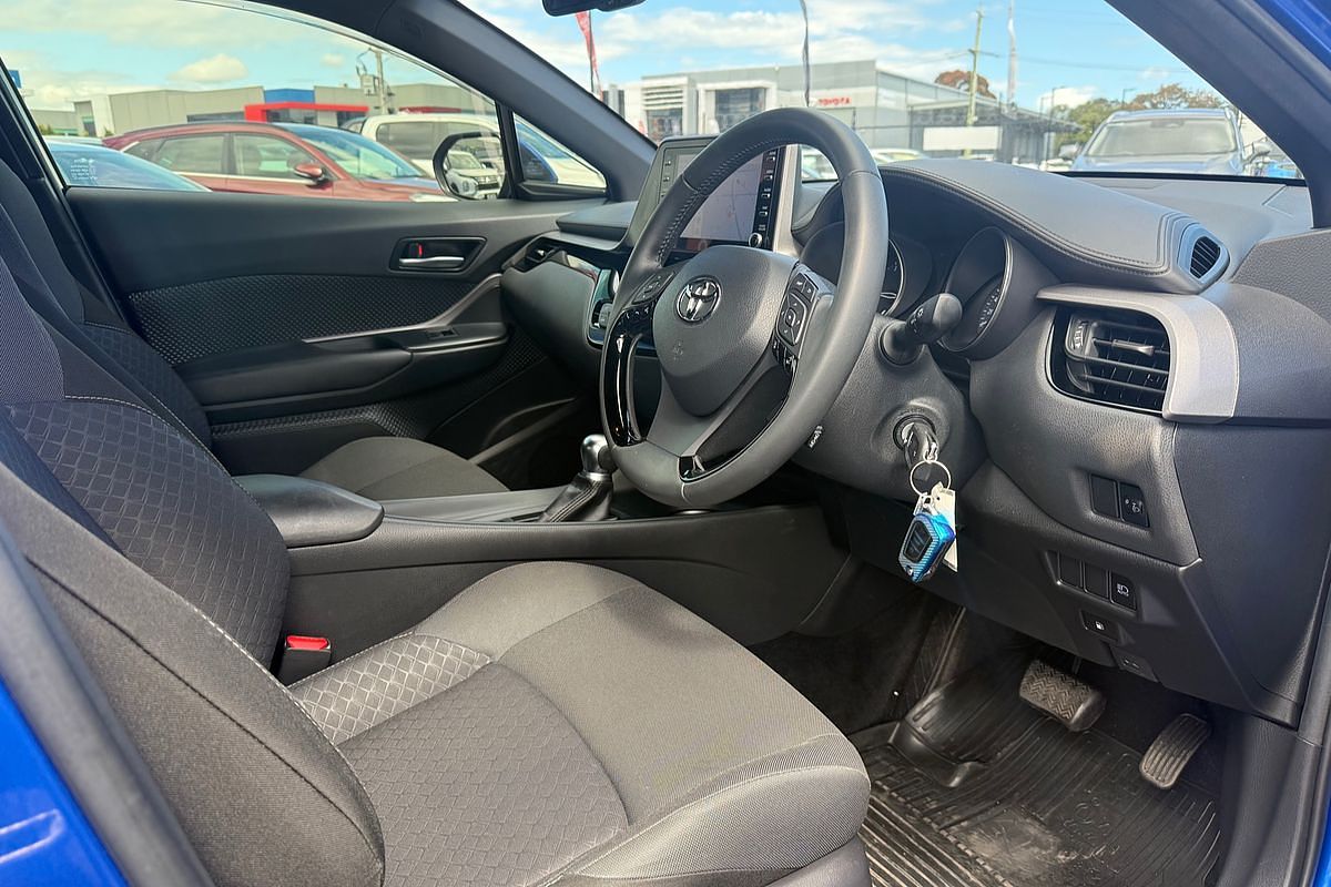 2019 Toyota C-HR NGX10R