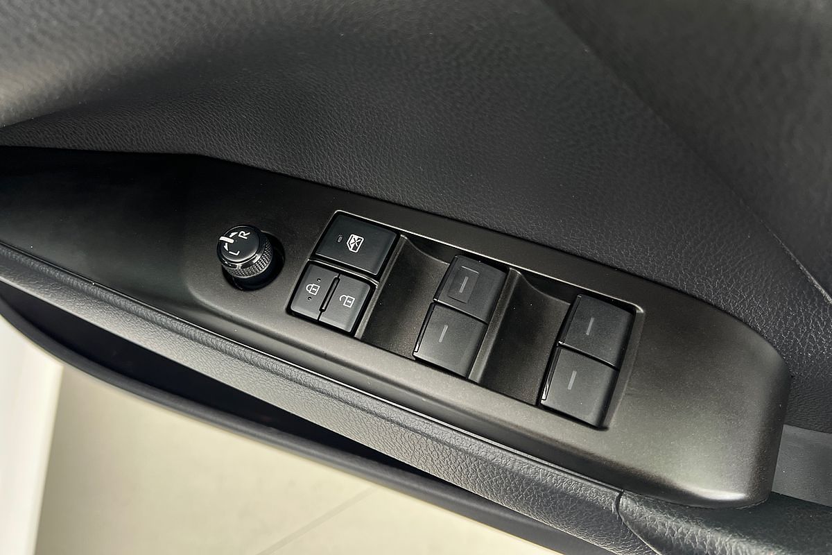 2023 Toyota Camry Ascent AXVH70R