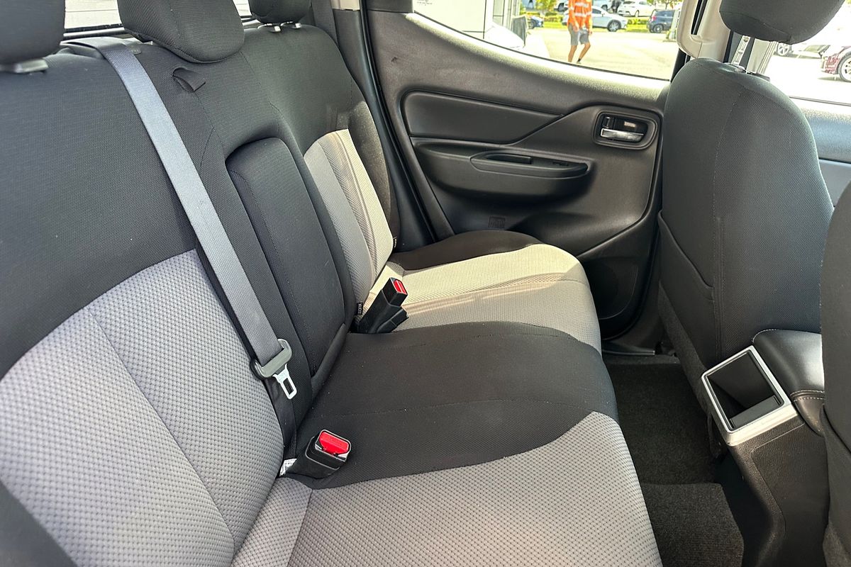 2020 Mitsubishi Triton GLX-R MR 4X4