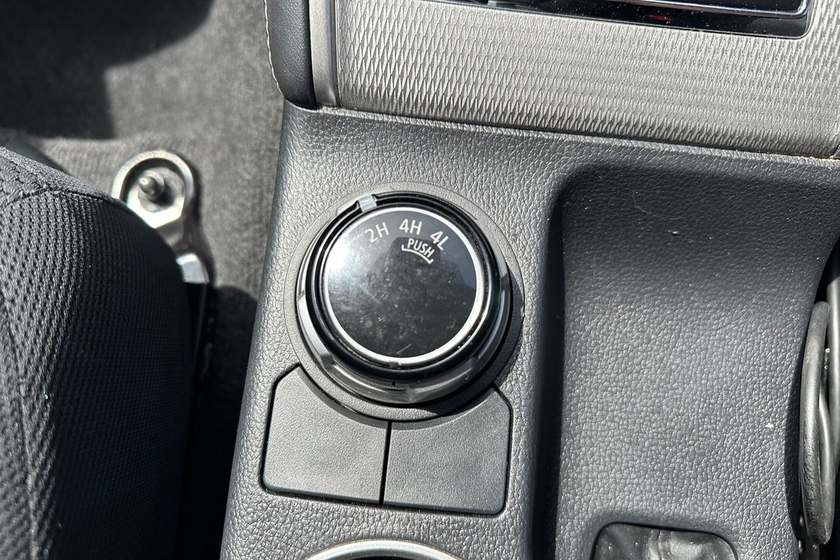 2020 Mitsubishi Triton GLX-R MR 4X4