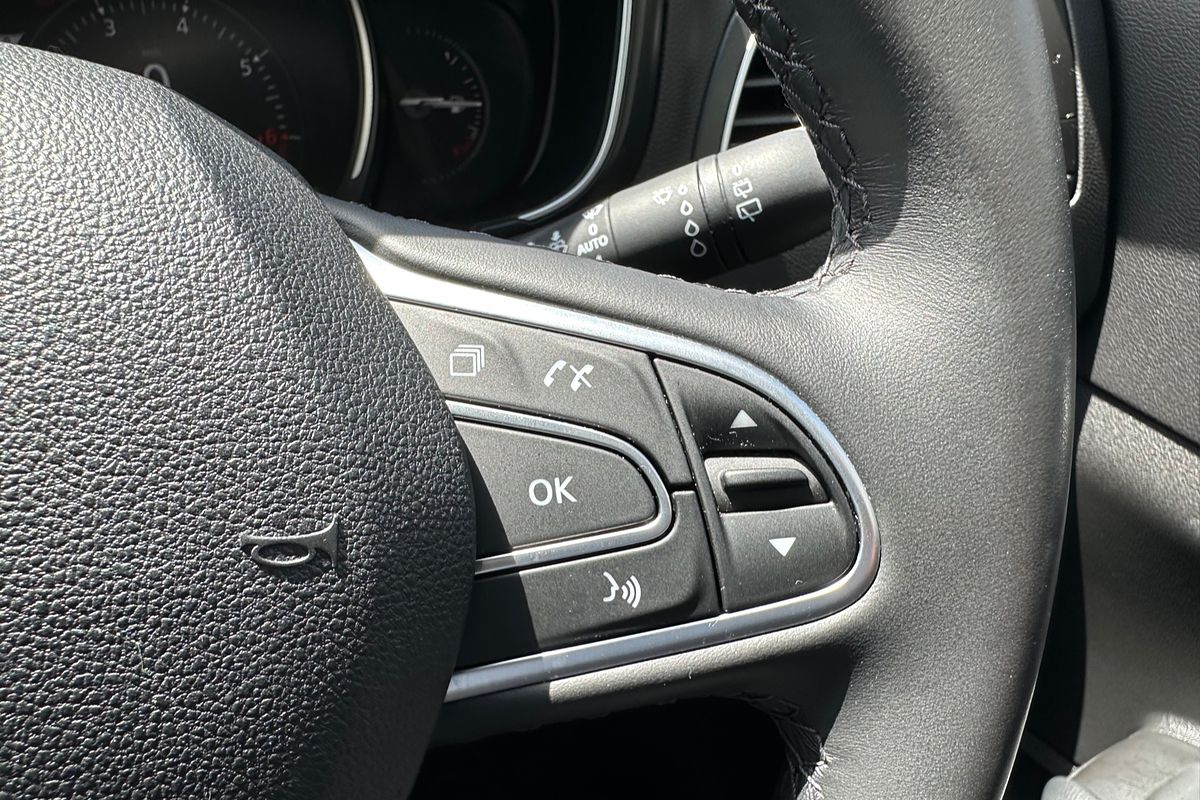 2017 Renault Koleos Zen HZG