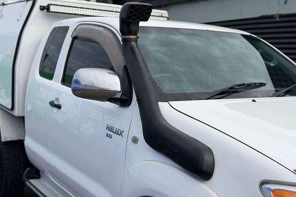 2010 Toyota Hilux SR KUN26R 4X4
