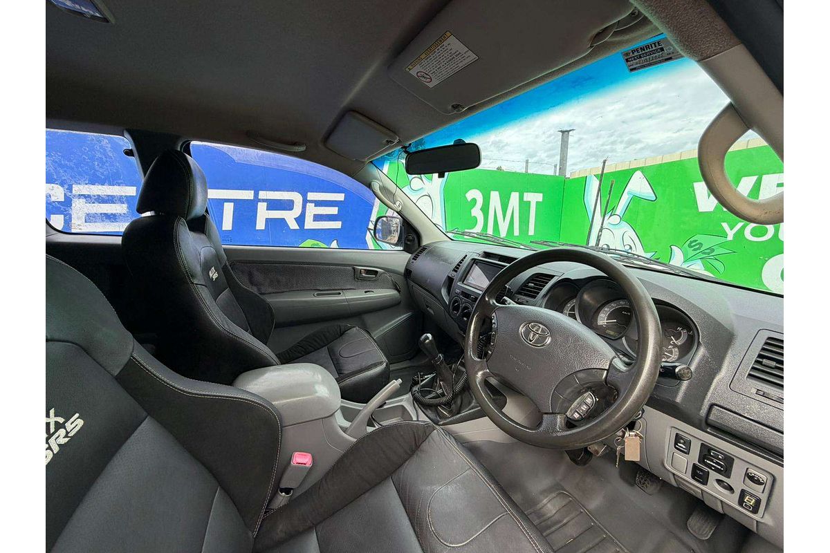 2010 Toyota Hilux SR KUN26R 4X4