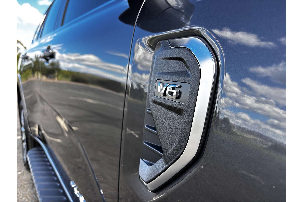 2024 Ford Everest Platinum 3.0L