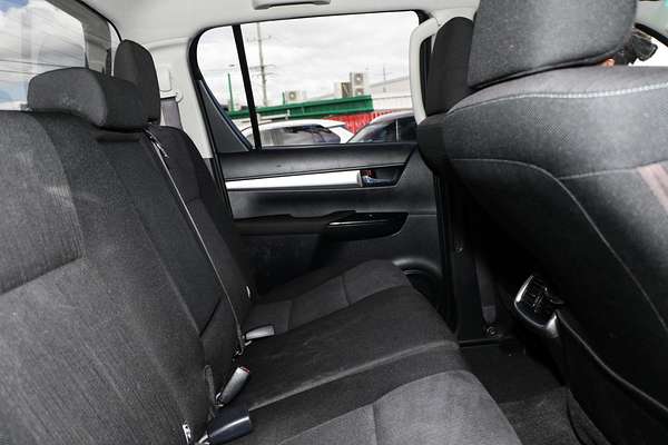 2019 Toyota Hilux SR5 GUN126R 4X4