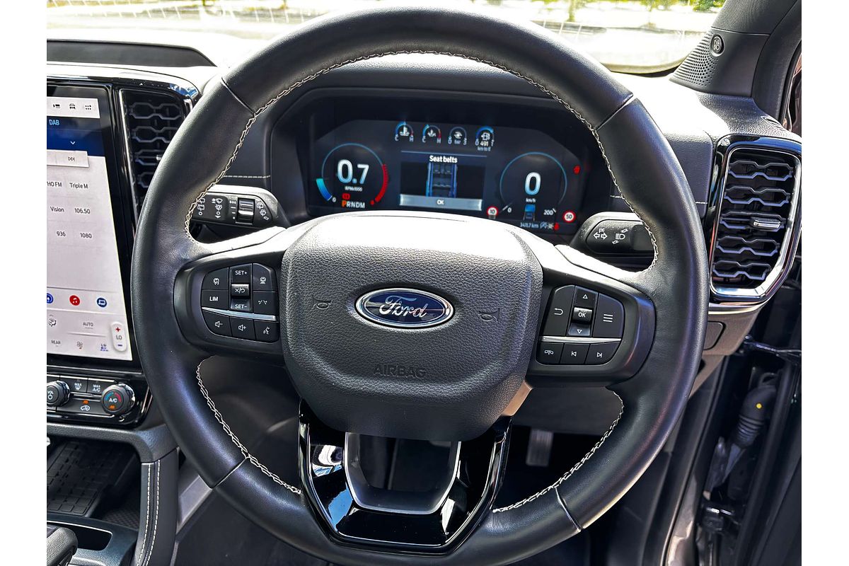 2024 Ford Everest Platinum 3.0L