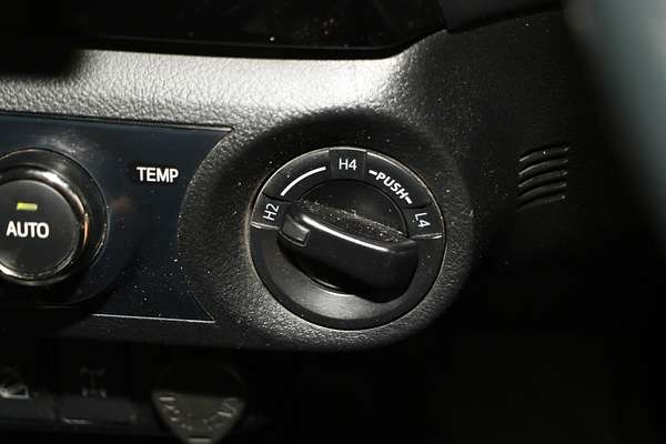 2019 Toyota Hilux SR5 GUN126R 4X4