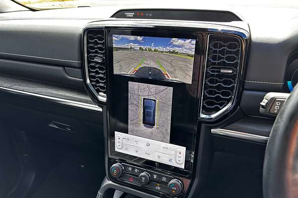 2024 Ford Everest Platinum 3.0L