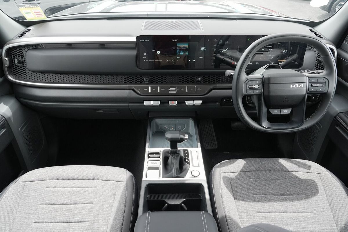 2025 Kia Tasman SX TK 4X4