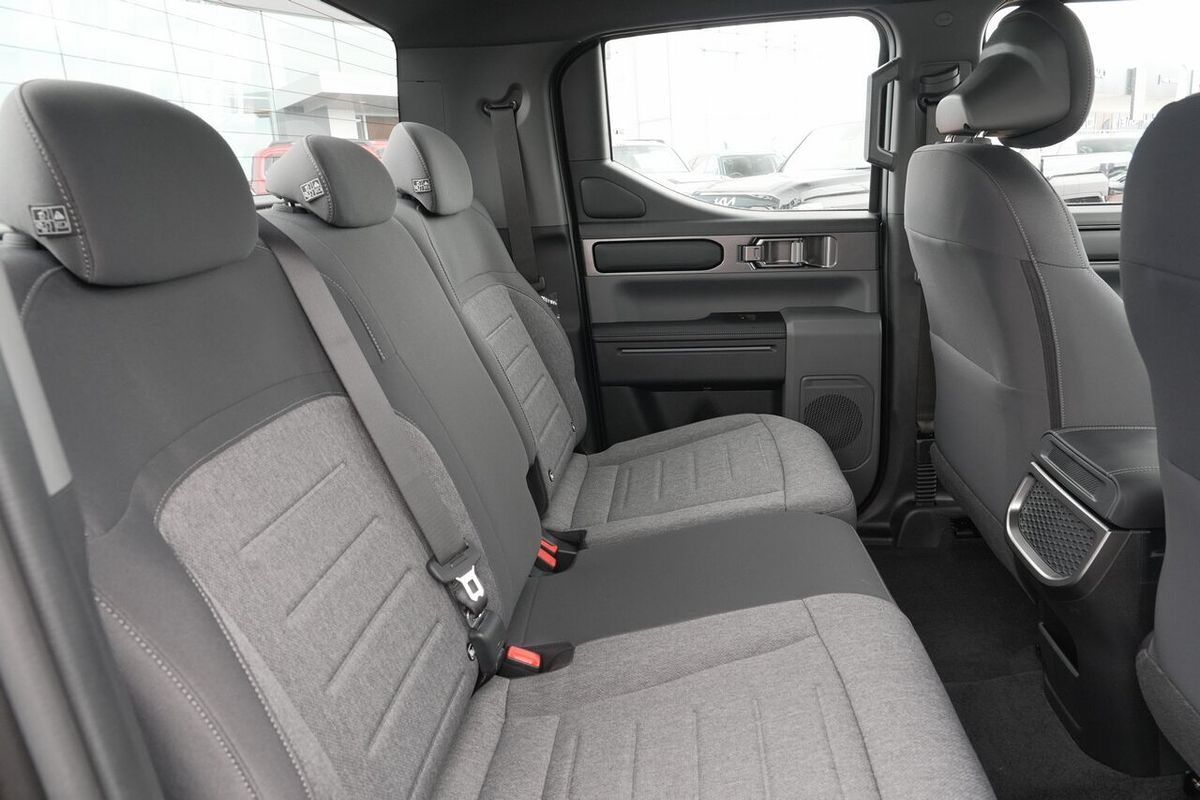 2025 Kia Tasman SX TK 4X4