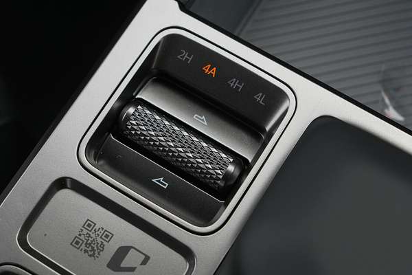 2025 Kia Tasman SX TK 4X4