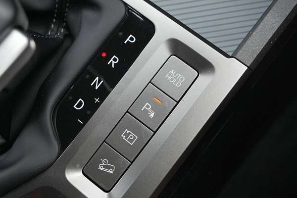 2025 Kia Tasman SX TK 4X4