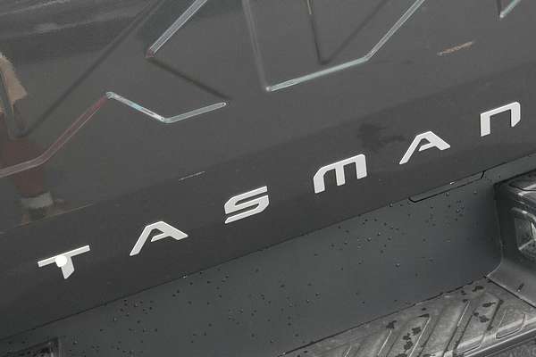 2025 Kia Tasman SX TK 4X4