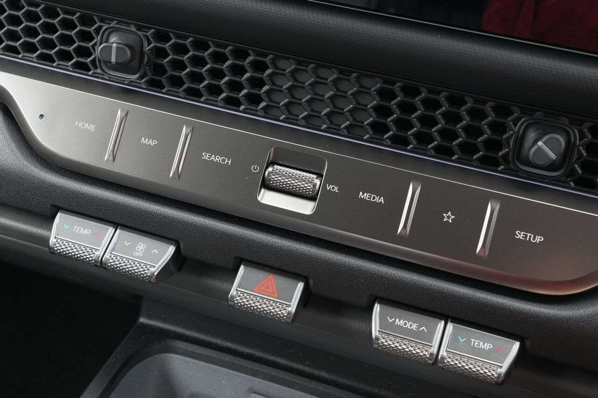 2025 Kia Tasman SX+ TK 4X4