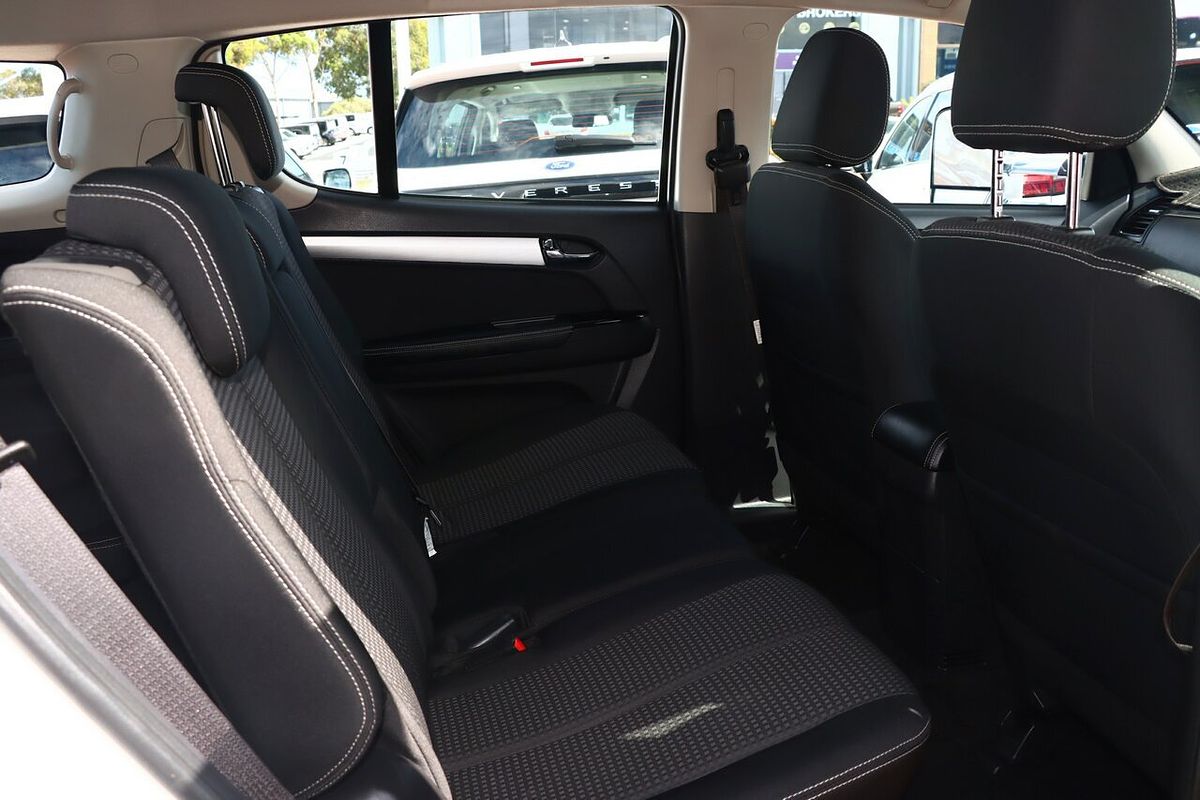 2018 Isuzu MU-X LS-M