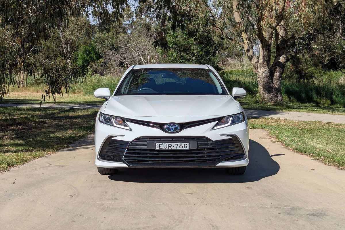 2022 Toyota Camry Ascent AXVH70R