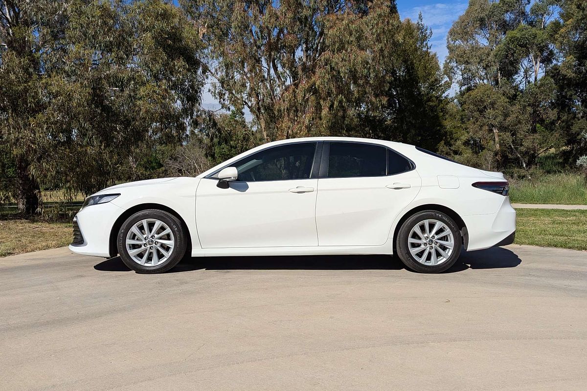 2022 Toyota Camry Ascent AXVH70R