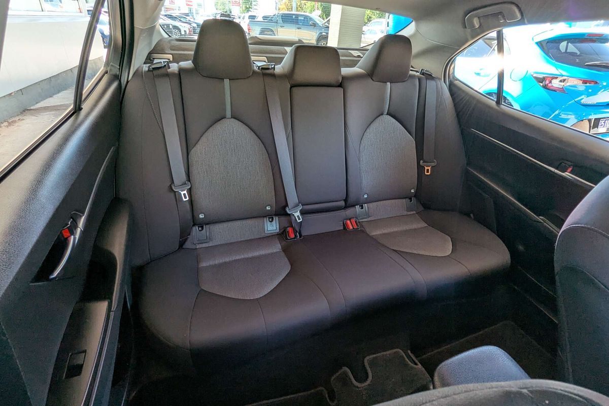 2022 Toyota Camry Ascent AXVH70R