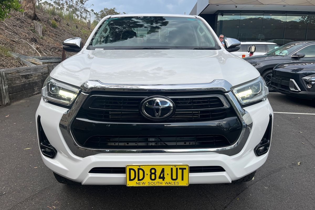 2022 Toyota Hilux SR5 GUN126R 4X4