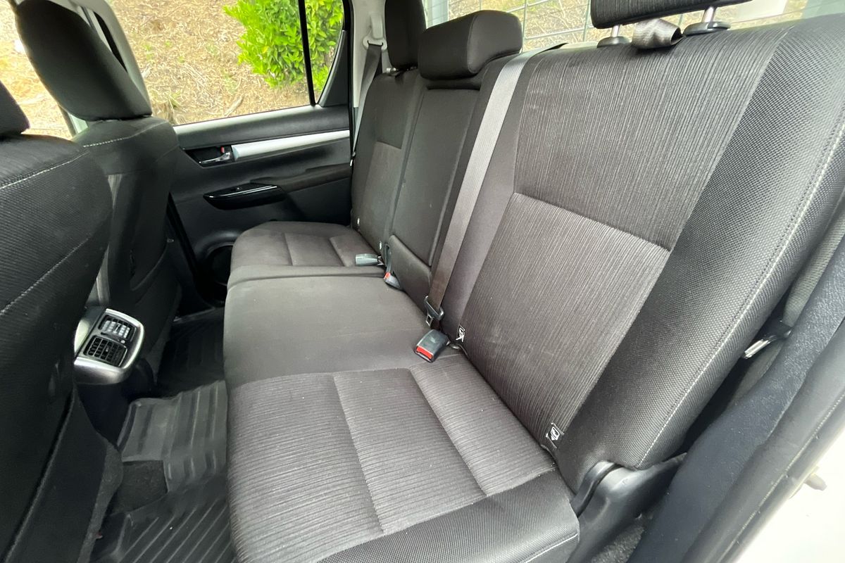 2022 Toyota Hilux SR5 GUN126R 4X4