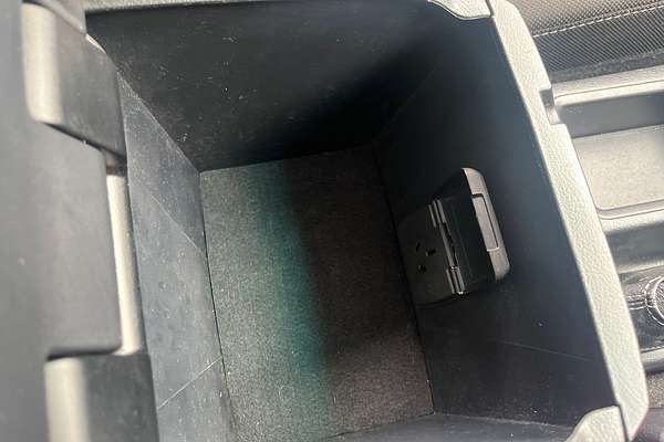 2022 Toyota Hilux SR5 GUN126R 4X4