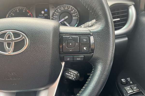 2022 Toyota Hilux SR5 GUN126R 4X4