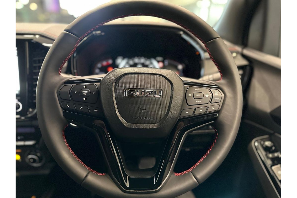 2025 Isuzu D-MAX X-TERRAIN 4X4