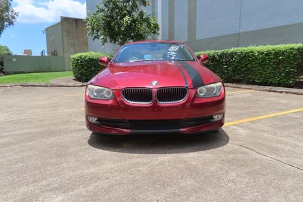 2010 BMW 3 Series 320d E92