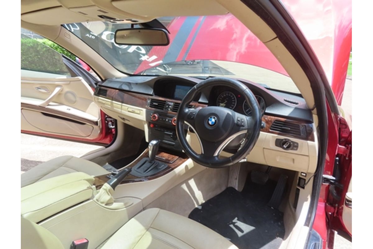 2010 BMW 3 Series 320d E92