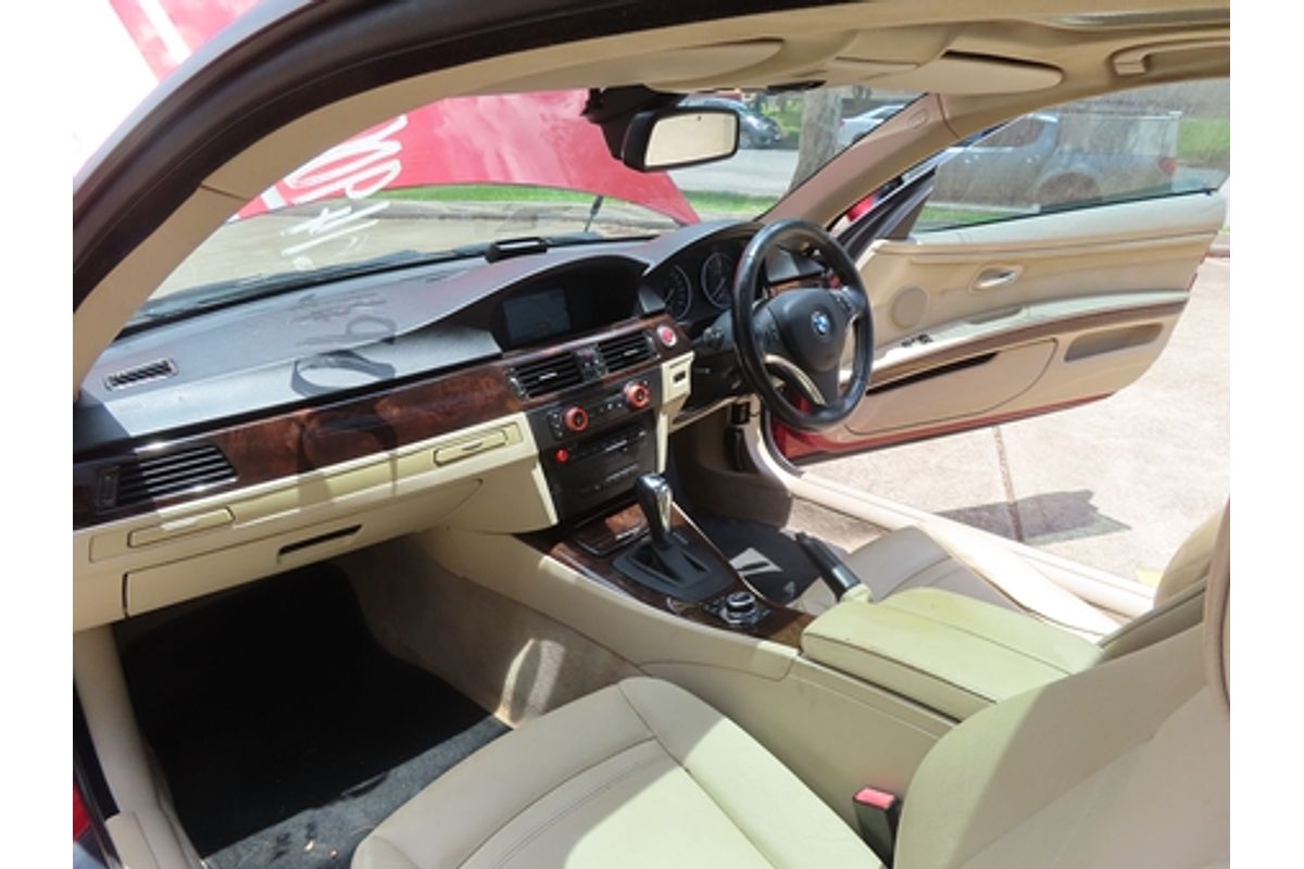 2010 BMW 3 Series 320d E92