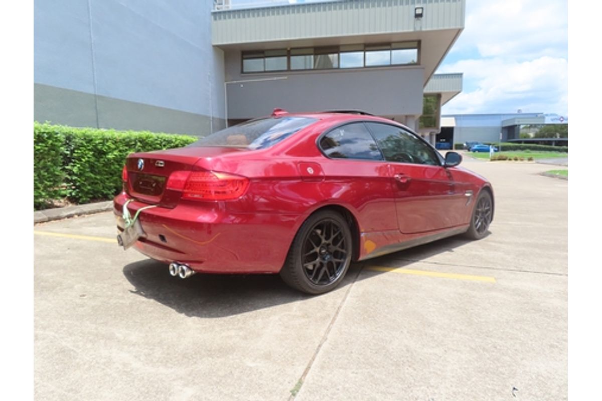 2010 BMW 3 Series 320d E92