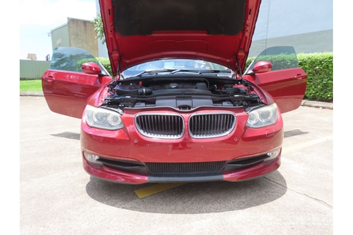 2010 BMW 3 Series 320d E92